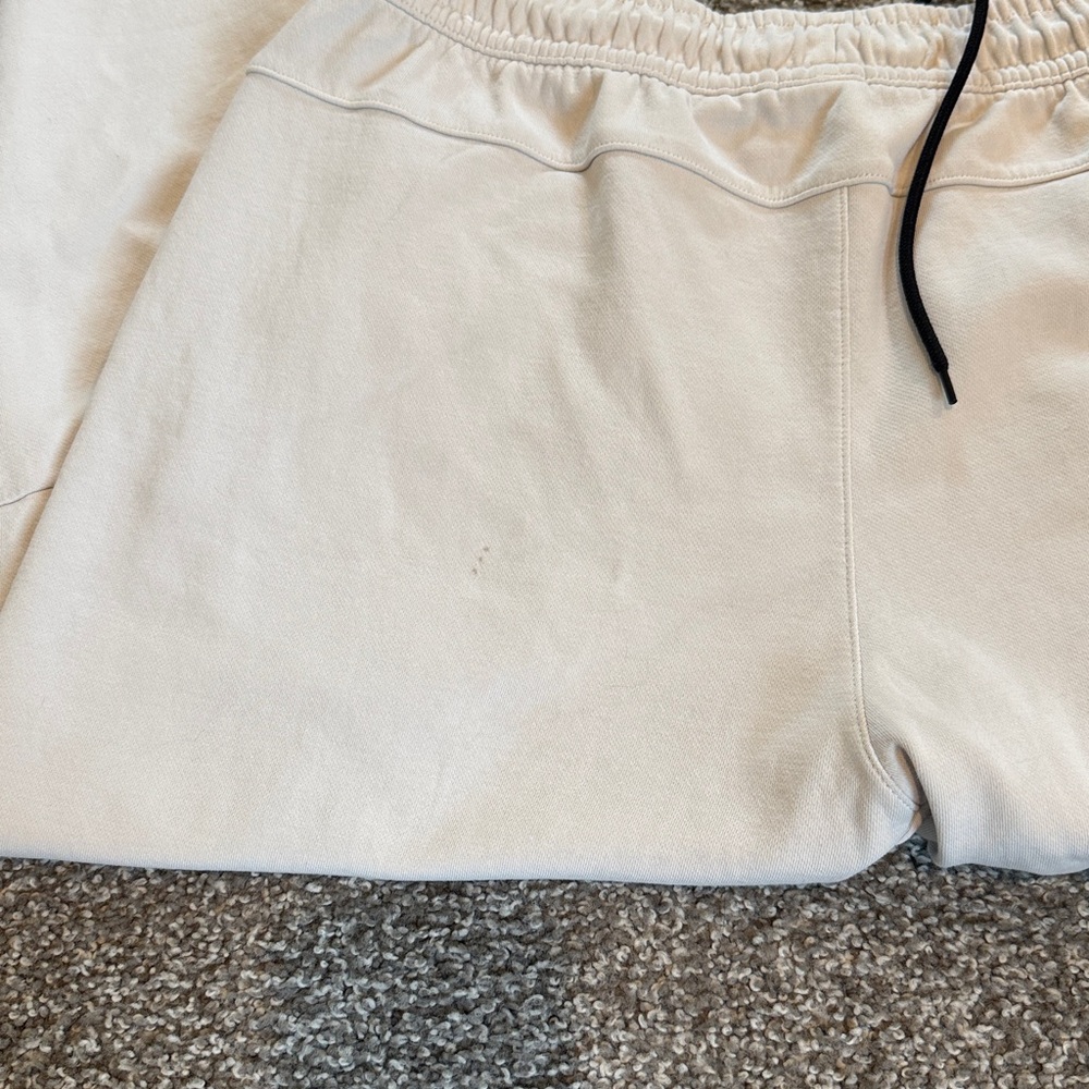 Nike Joggers size XL - Picture 4 of 5
